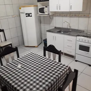  Apartamento C. Santos